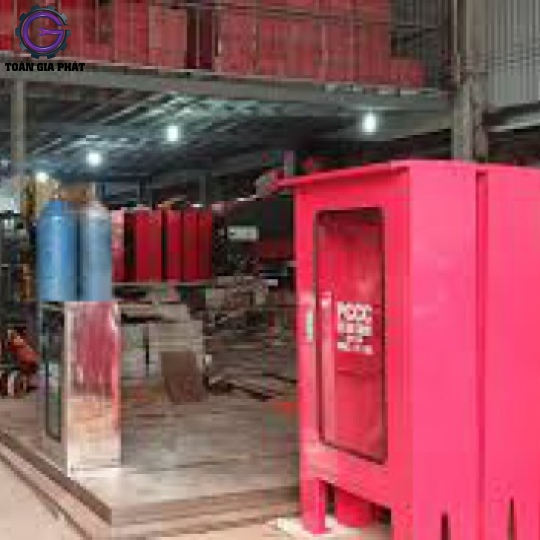 Hộp chữa cháy trong nhà 600x400x200x0,6mm sơn tĩnh điện